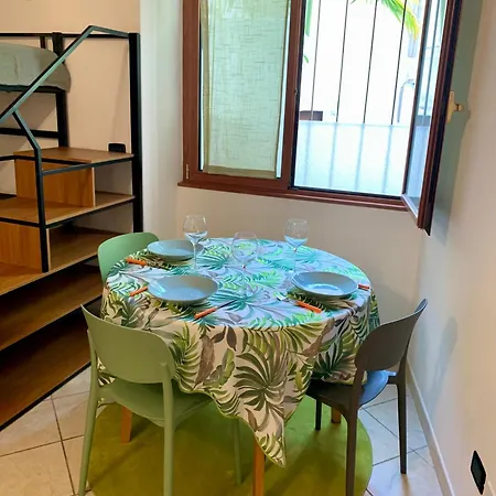 Old Apartment Porlezza